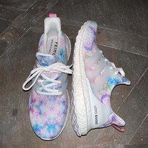 Women’s Adidas Ultraboost 4.0 DNA Tye Dye